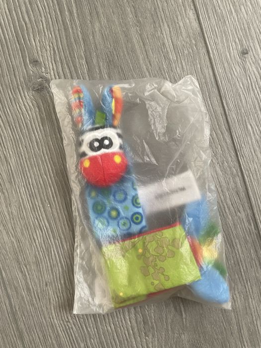 Браслеты  игрушки погремушки для детей