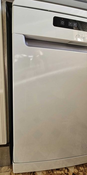 Máquina da Loiça INDESIT Branca - vendo melhor oferta