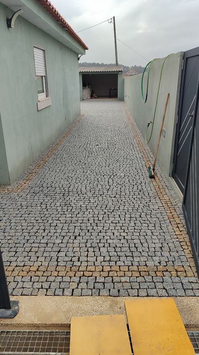 Calceteiro Pavimentações Granito