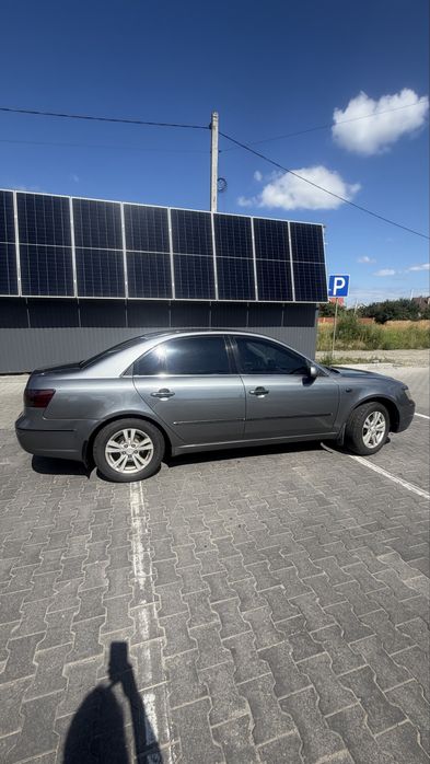 Hyundai sonata 2009