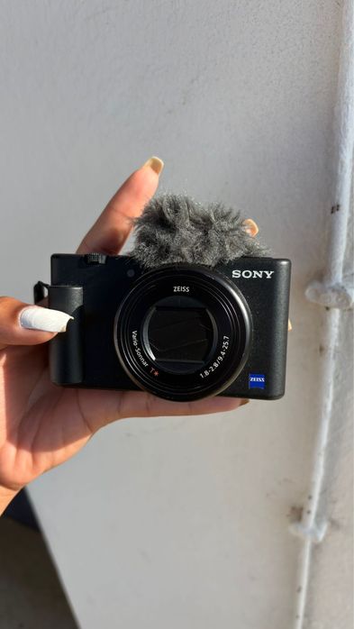 Sony ZV-F1 camera degital
