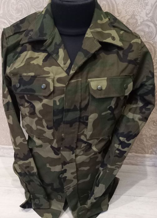 Військова    Форма