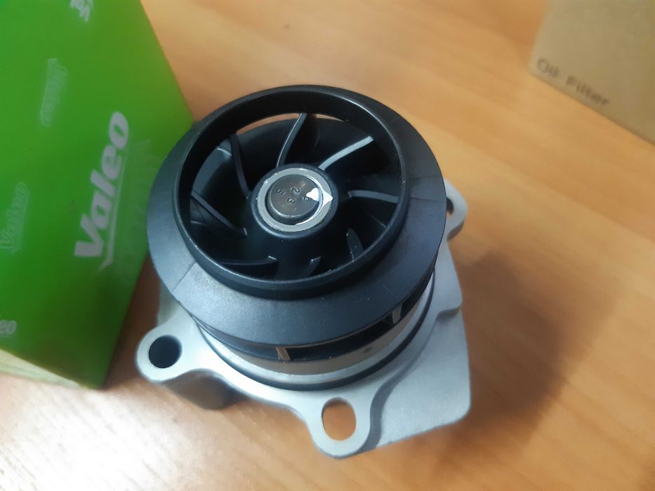 Насос системи охолодження VALEO  WV\SKODA\SEAT\AUDI 1.6-2.0 tdi.