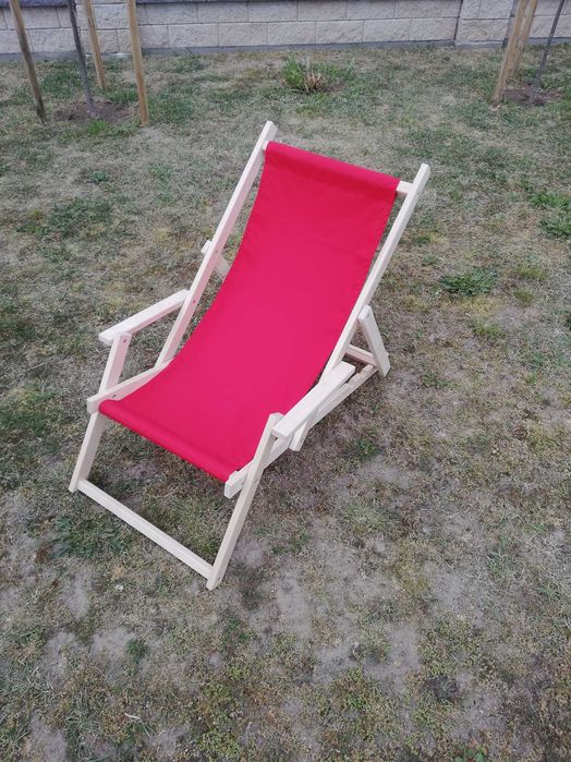 Leżak ogrodowy plażowy balkonowy drewniany z podłokietnikiem