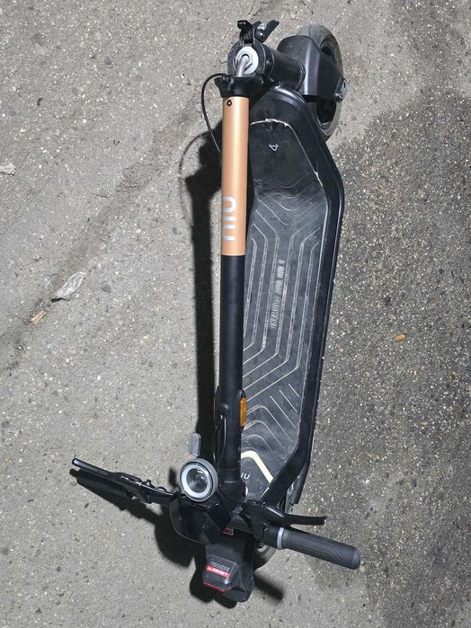 Електросамокат NIU KICK SCOOTER KQi3 Pro