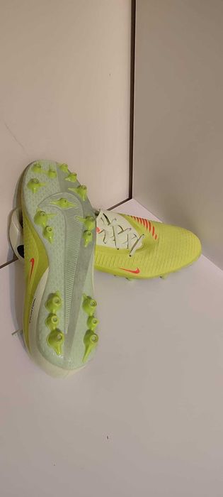 Nike Phantom GX Academy (Como Novas) – Tamanho 45