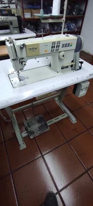 Maquina costura ponto corrido