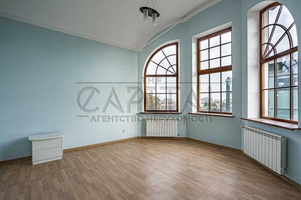 Продаж / Будинок / 390 м2 / вул. Звіринецька / Печерський район