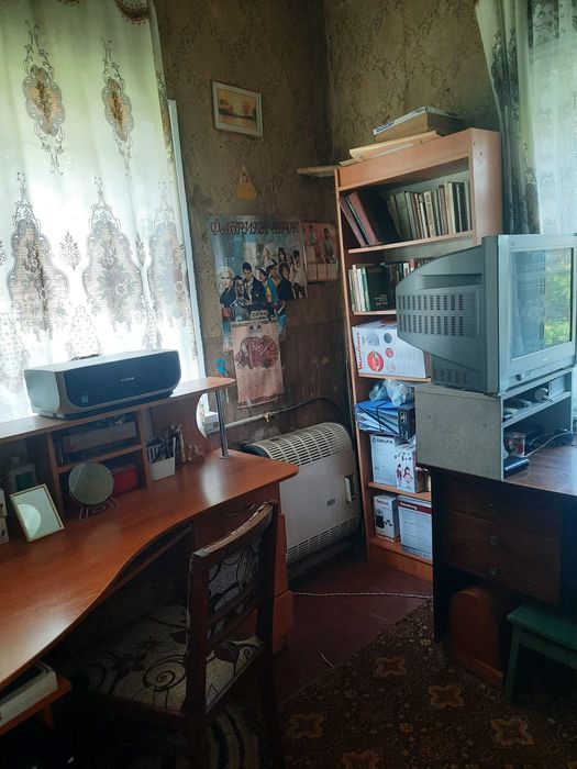 Продається  будинок  по вул. Алгазіна