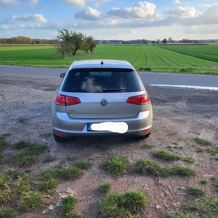 Volkswagen Golf VII