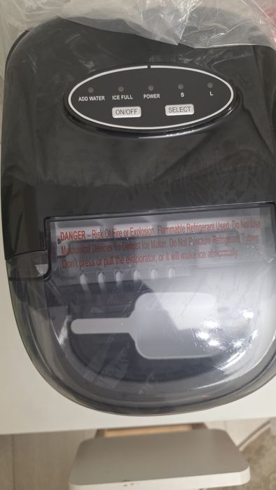 Льодогенератор Ice Maker HZB-12/C новий