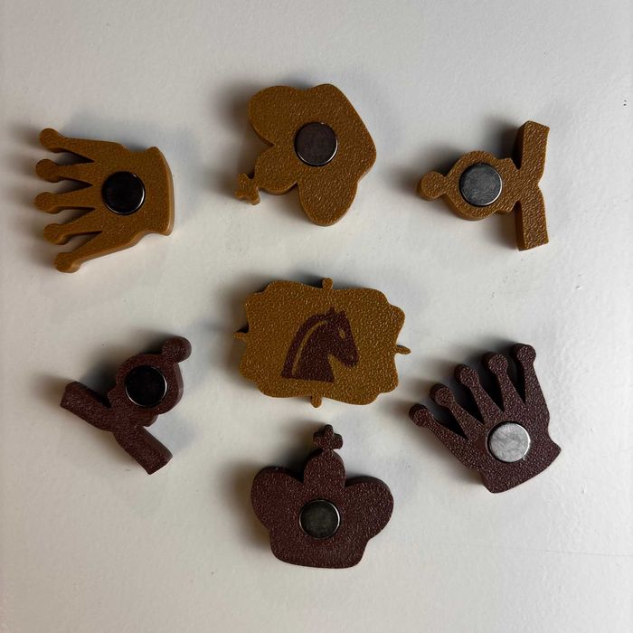 Magnetyczne szachy na lodówke