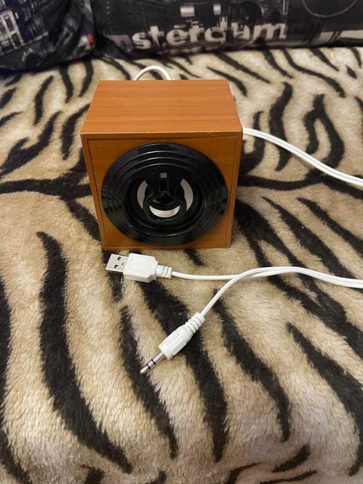 Колонка для ноутбука