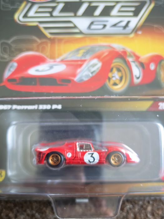 Ferrari 330 P4 - 1967 Hot Wheels Elite 64