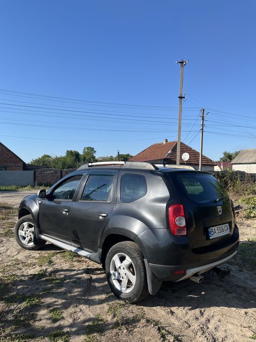 Dacia Duster 2010 року