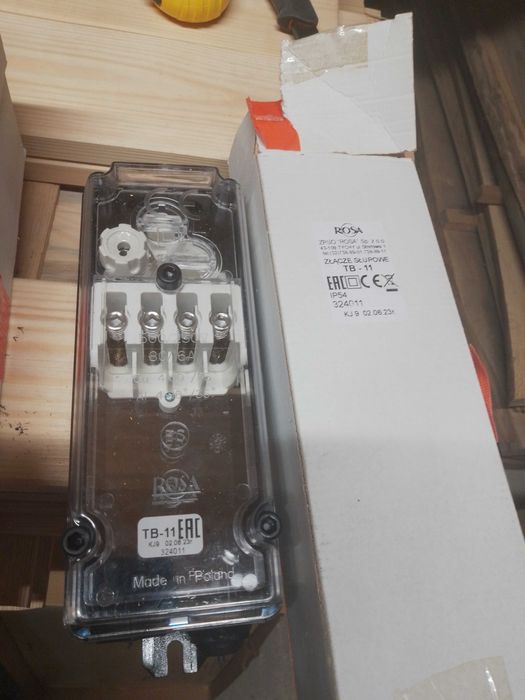 złącze słupa oświetleniowego