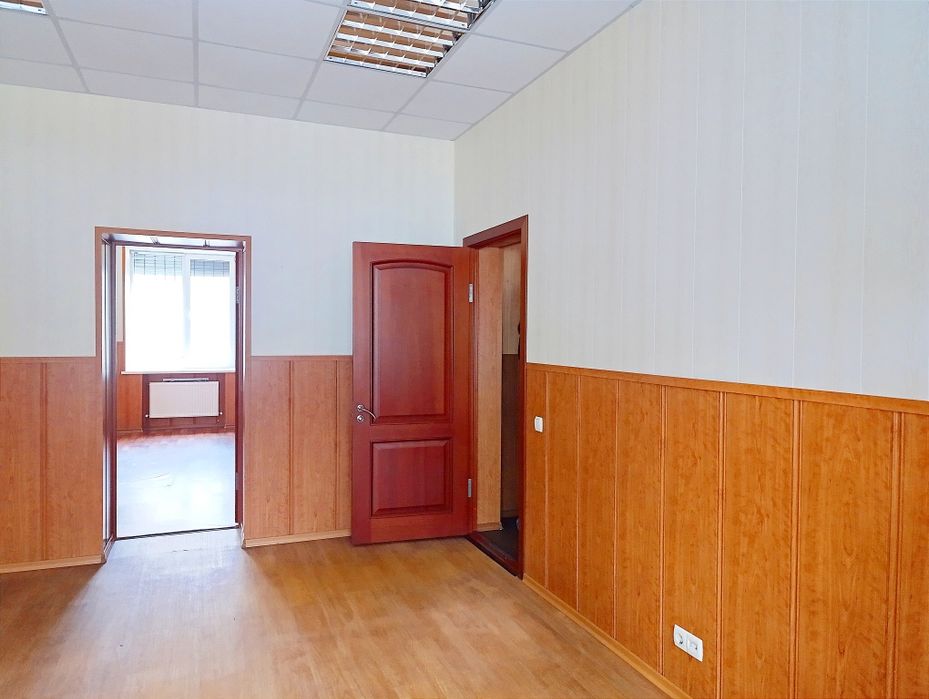 Продам 5.к. Квартиру Центр