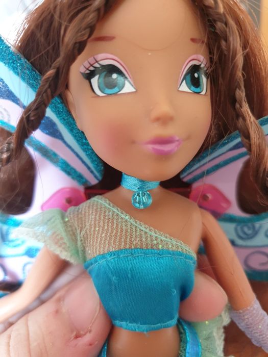 Lalka Winx Aisha Layla Believix Witty Toys Rainbow oryginalna 2009 custom restyle