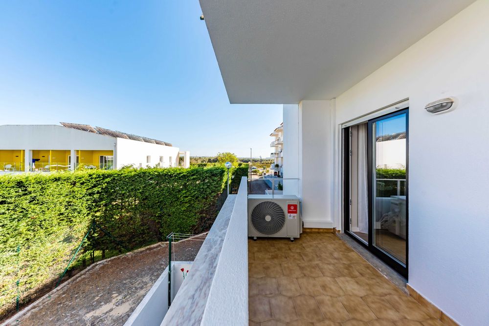 Baleal Pointsurprise House 2 - Apartamento para alugar, situado em Baleal Solvillage 1 a 350m da praia.