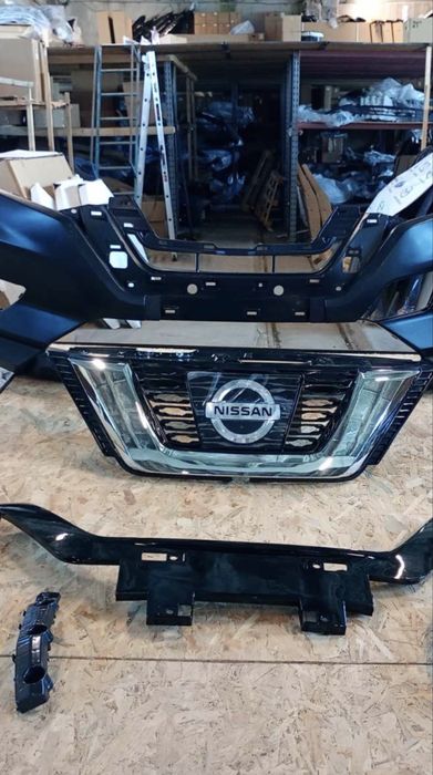 Задній бампер Nissan Rogue T32 .Бампер задній  Nissan X-Trail T32