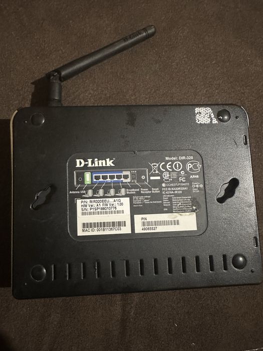 Роутер D-link хорошем состоянии