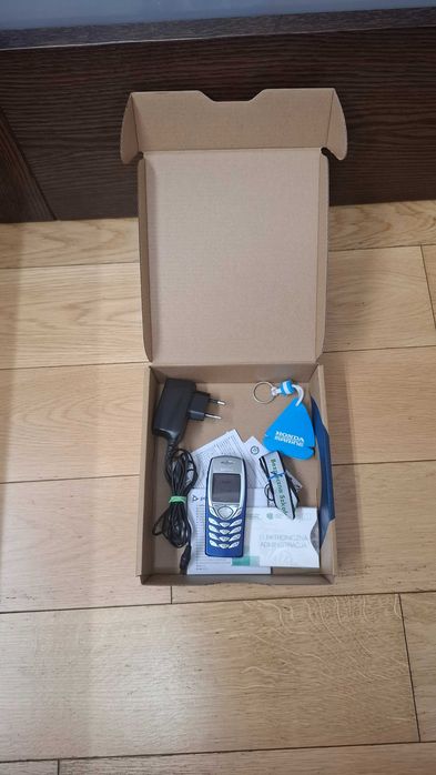 Nokia 6100 NPL-2 | Bez SIMLOCKA | Oryg. Ładowarka + Zestaw | Bateria ponad tydzień! Oryg. bateria