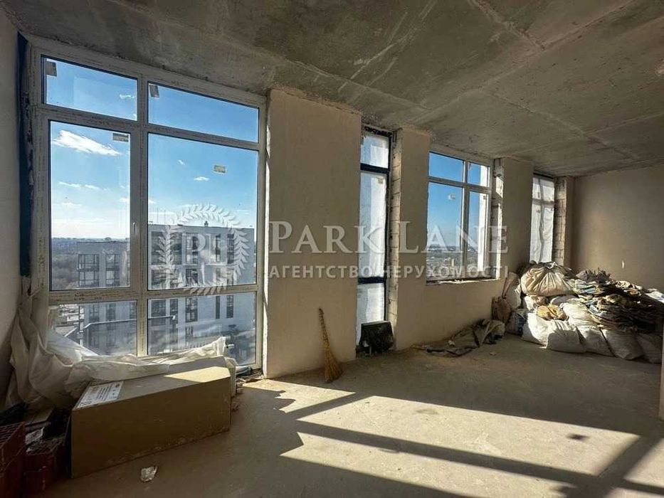 Без% Файна Таун 4к квартира з терасою та частковим ремонтом ТОРГ 192м2