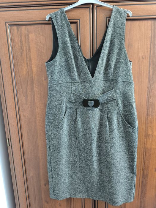 Szara sukienka na ramiączkach