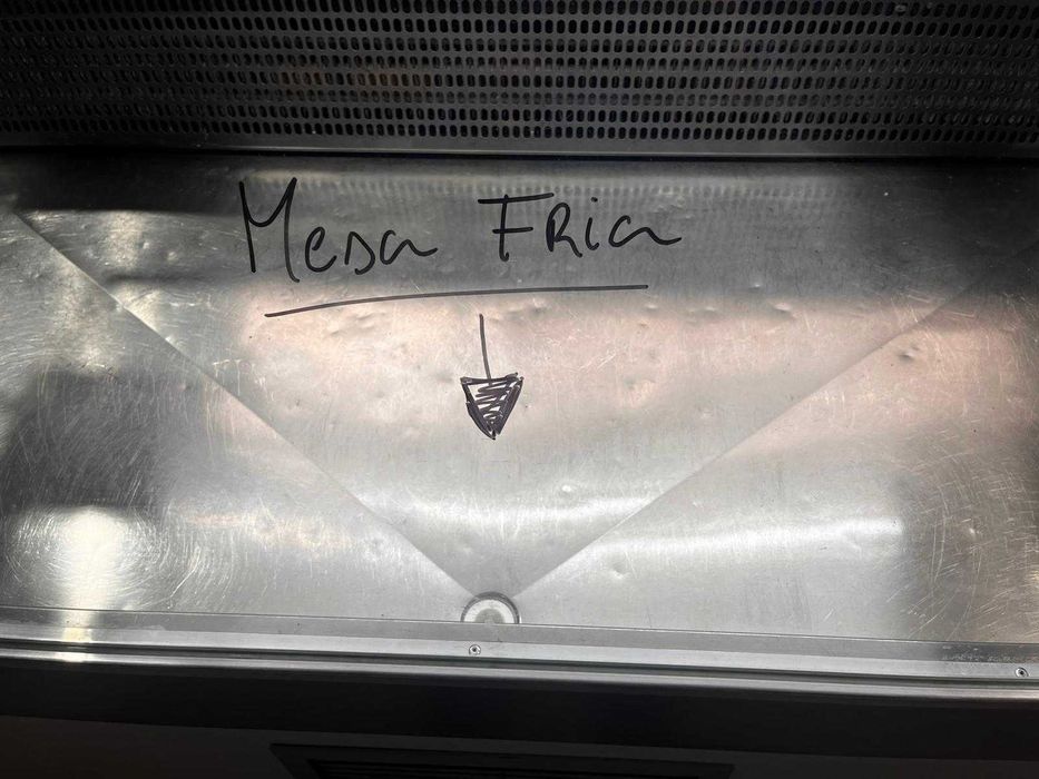 Vitrine Exposição de Peixe