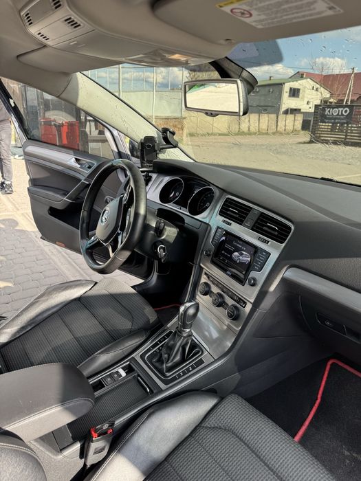 VOLKSWAGEN GOLF 7 2.0 дизель пригнаний з Німечини