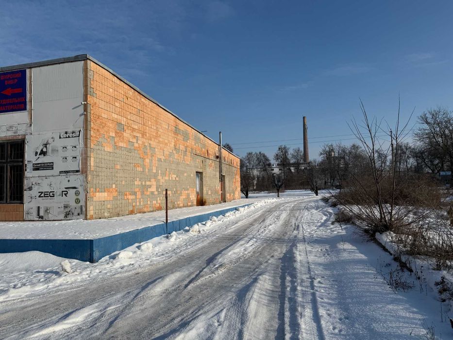 Продаж магазину в селищі Згурівка 250 м2 гарна локація