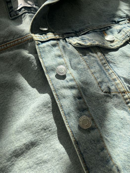 Джинсова куртка Bershka