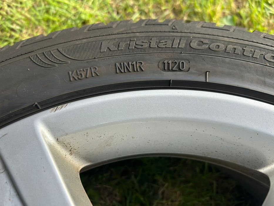 Seat  225/45/17 koła zimowe