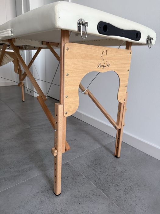 Łóżko do masażu/ stylizacji rzęs