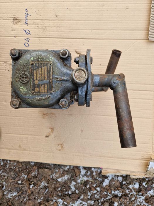 pompa do wody dawny PRL  LATA 70 te