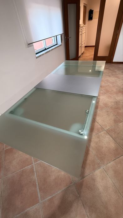 Mesa de Vidro extensivel