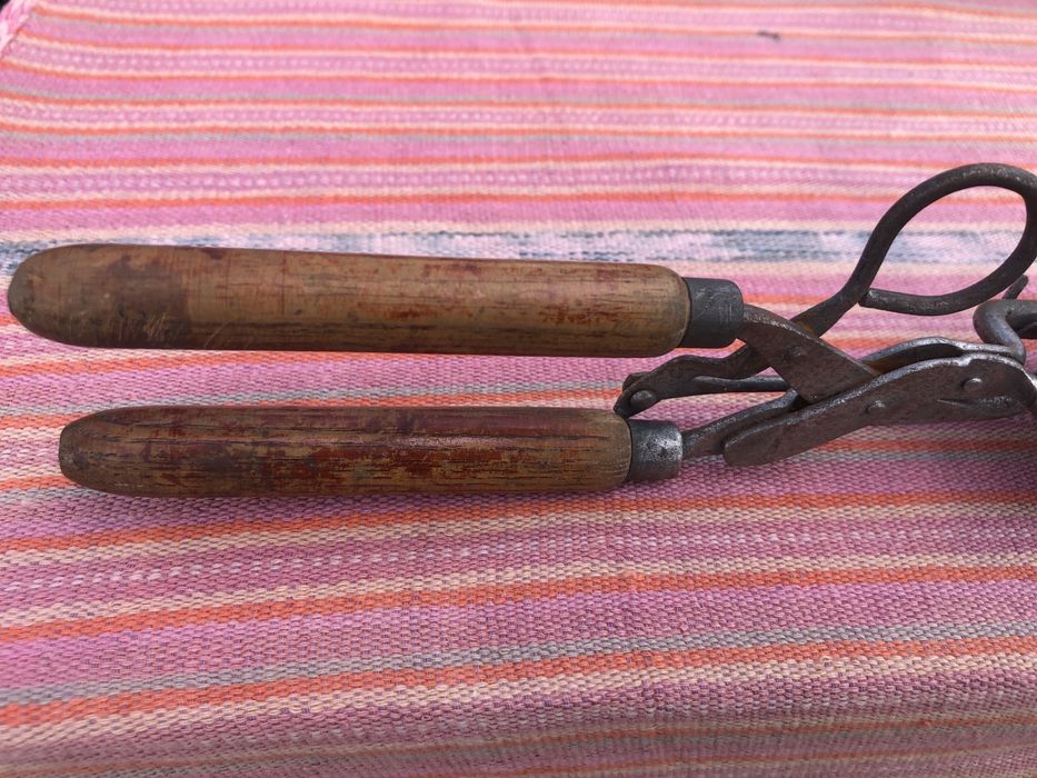 Ferro de ondulação de metal vintage