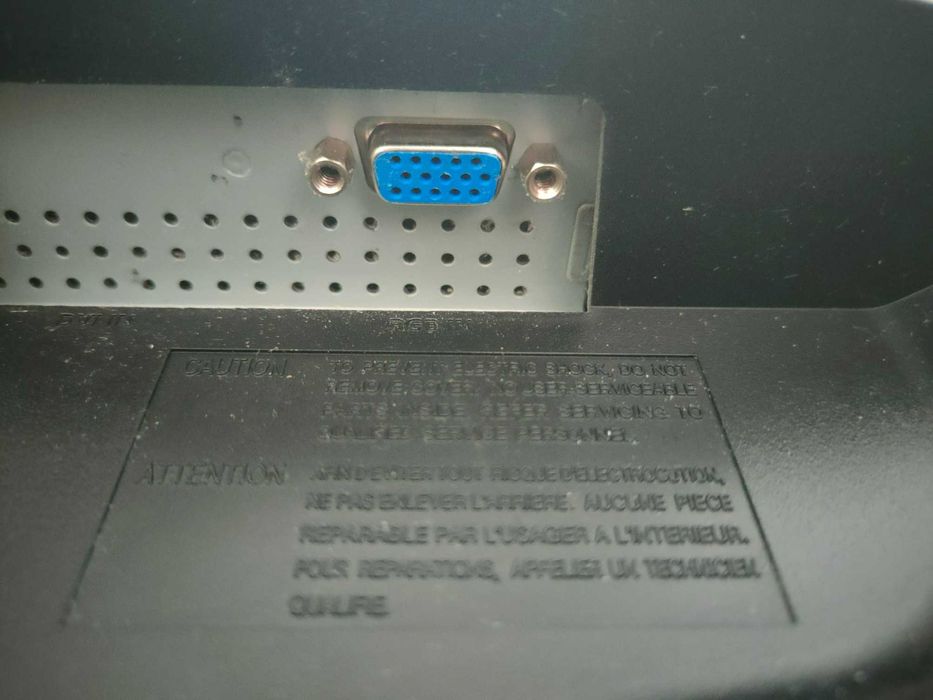 Monitor SAMSUNG 2233SN