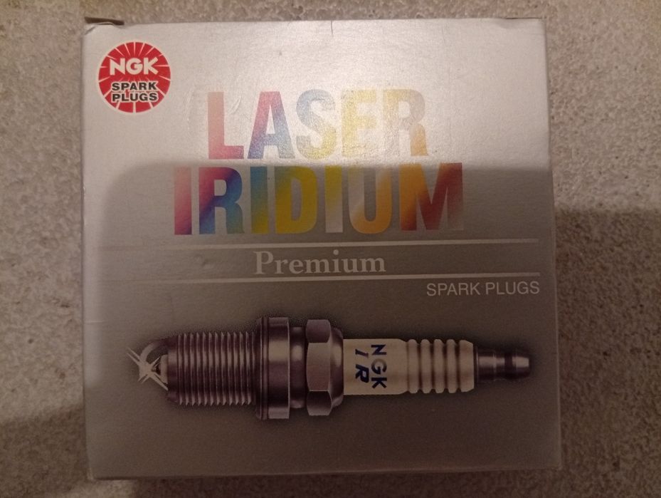 Świece zapłonowe NGK