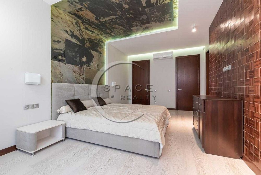 Продаж 2 кімнатної квартири  90 м2 Верхогляда 16  (Драгомирова) ЖК Новопечерські Липки