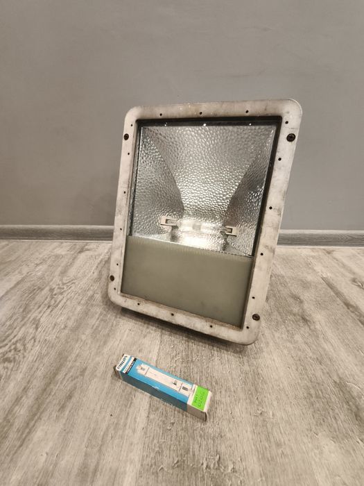 Lampa metalohalogenowa 150W
