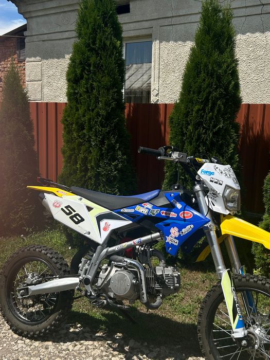 Продається пітбайк 125