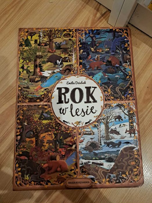 Książka "Rok w lesie" Emilia Dziubak