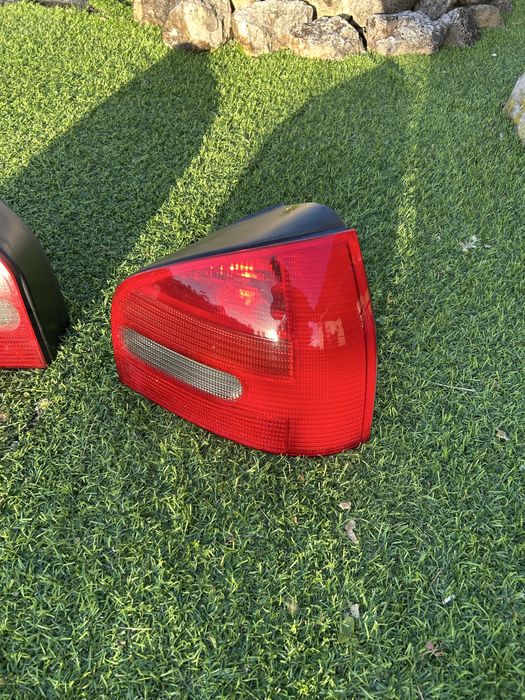 Farolins Traseiros Audi A3 8L 00