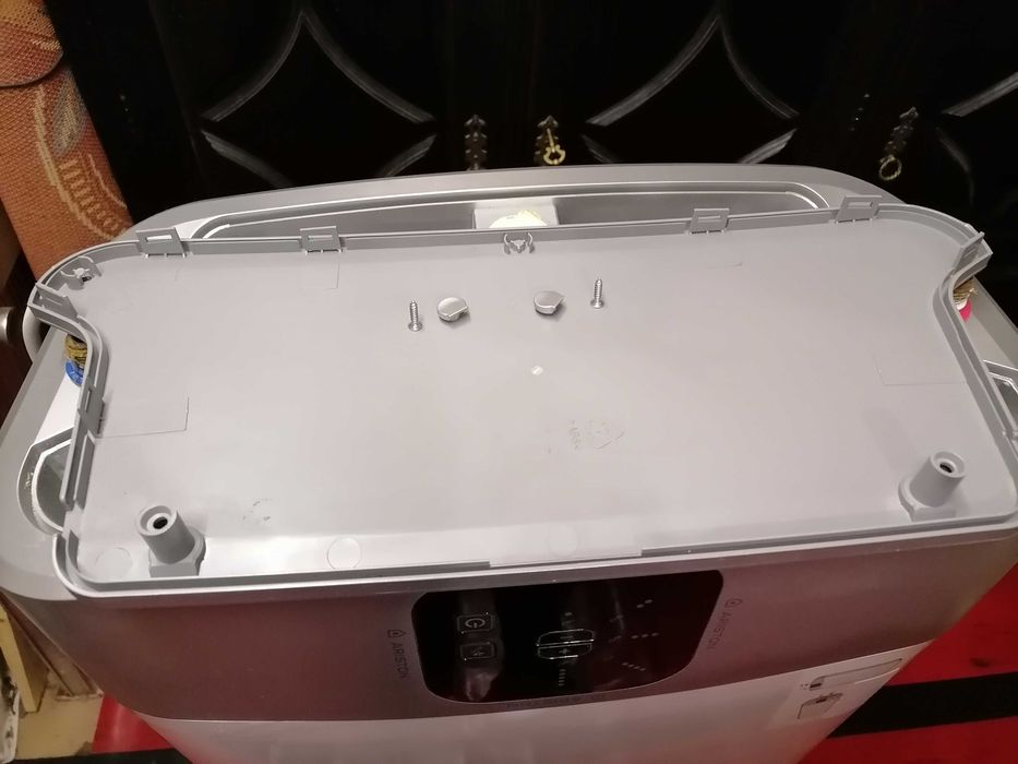 Blindagem completa de ligações p/ termoacumulador Ariston VLS evo100es