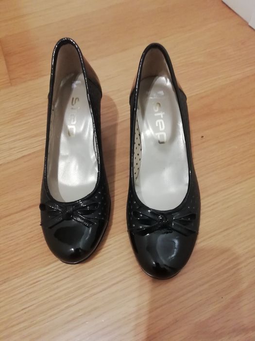 Sapatos step novos