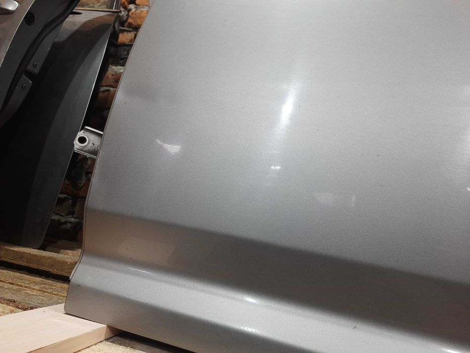 Задня ліва дверка двері дверь Тойота Авенсіс т27 універсал