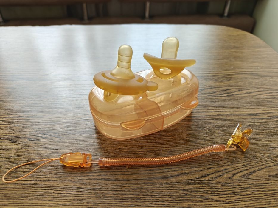 Соски ,пустишки ( день / ніч ) 0-6 місяців