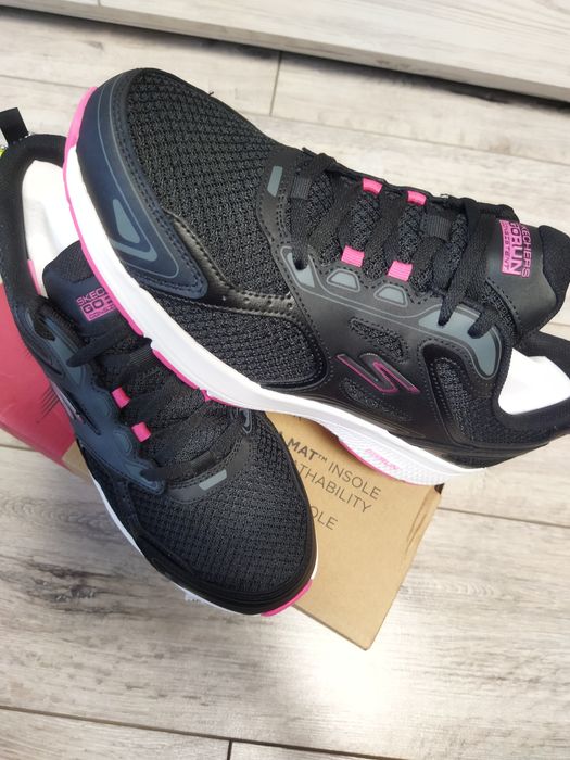 Кроссовки женские  Skechers 41,5 р