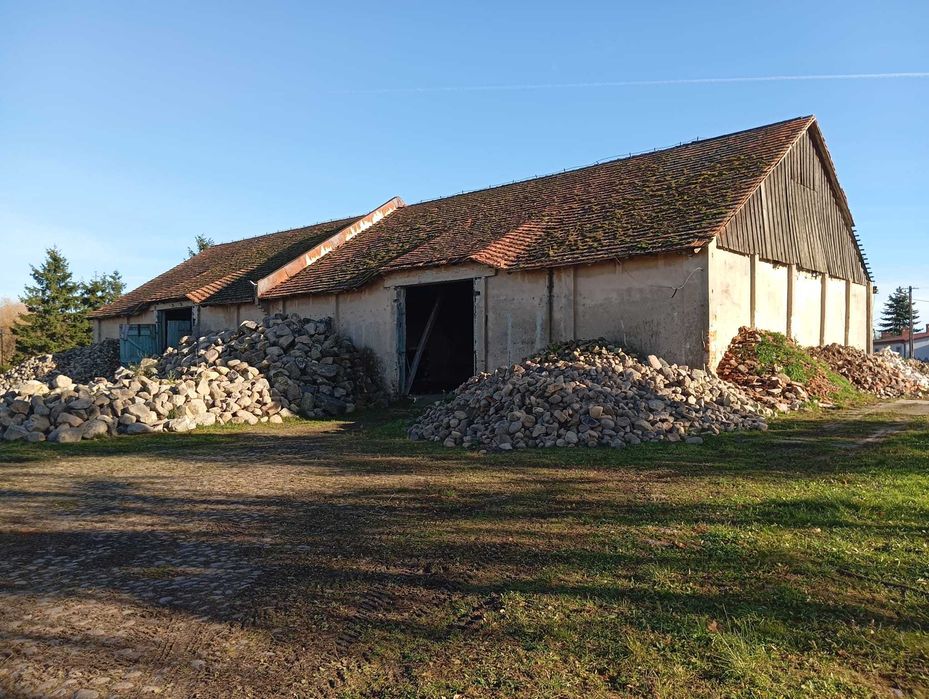 Stodoła do rozbiórki